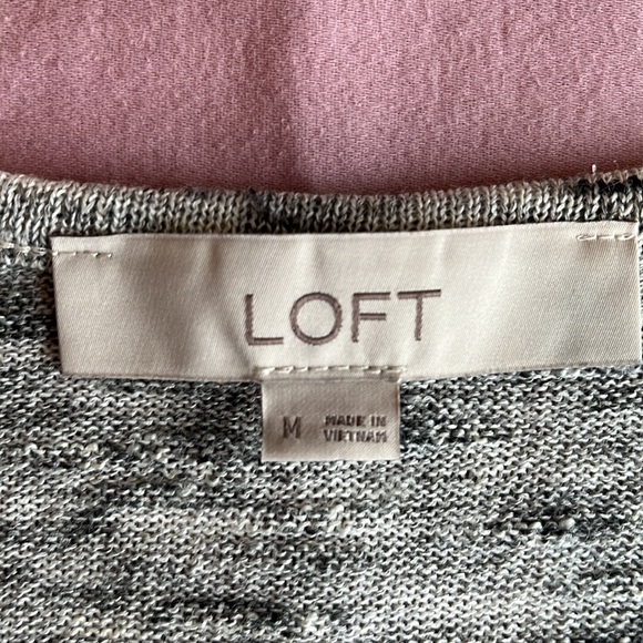 Loft grey sweater tank top - Picture 2 of 4